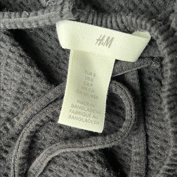 H&M Dress - Picture 4 of 8